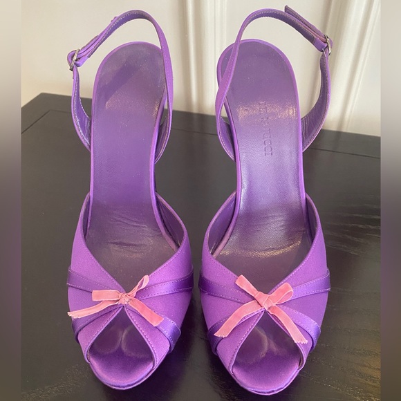 Nina Ricci Satin Stilettos - Picture 1 of 12